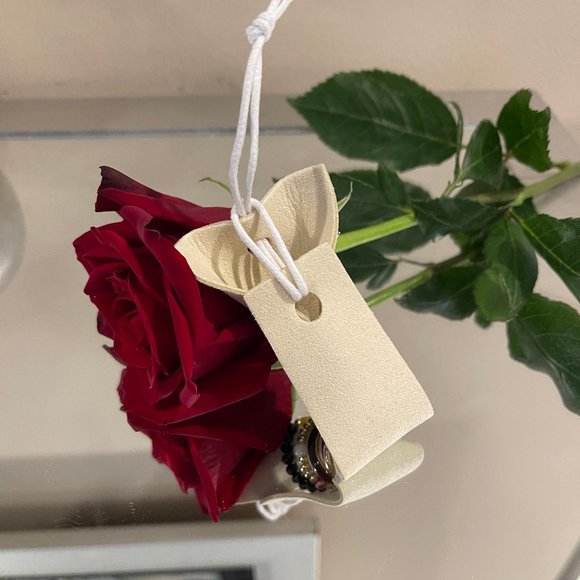 Atterri Stacking Rings Size 7 Set of 4 Gold Tone Brand New - Picture 10 of 10